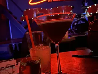 Elton's Dueling Pianos