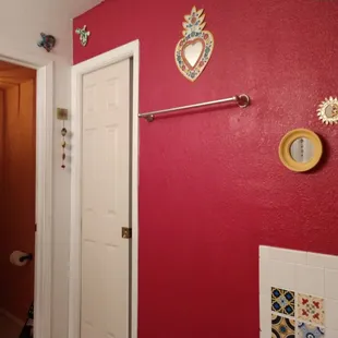 Small lizards and a sacred heart mirror