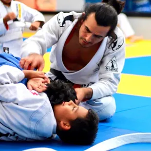 Kids Martial Arts Learning a martial art, and Brazilian jiu jitsu in particular, is one of the best gifts you­ can provide a child.