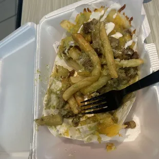 They put a smaller tray inside a small tray for 12$ it's just not worth the price