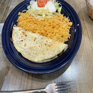 Mushroom quesadilla lunch platter