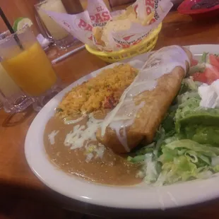 2 for 1 margaritas &amp; special order chimichanga... solid!