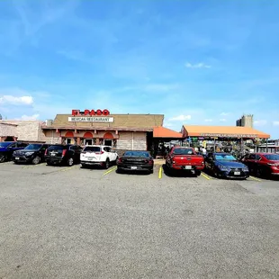 The side of the restaurant with the parking lot