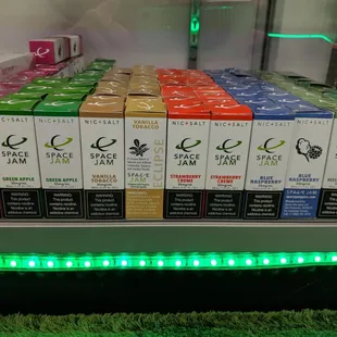 Salt-Nic Space Jam e-juice