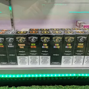 Hugs selection of Salt Nic vape juice!