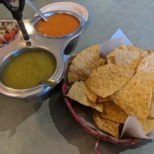 Order the chips and salsa