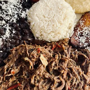 Pabellon Plate