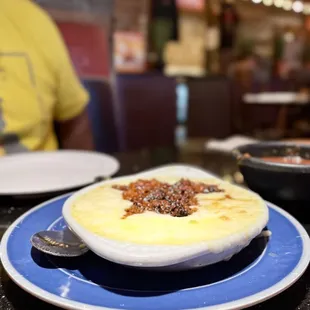 Queso Fundido con Chorizo. Yummy!