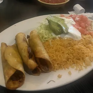 Taquitos Mexicanos