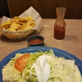 Burritos Deluxe with cheese sauce added.