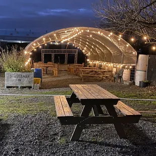 Lots of spread out, covered outdoor seating - day and night, rain or shine