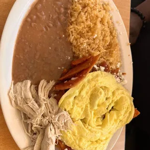Red Chilaquiles with chicken