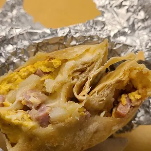 Ham breakfast burrito