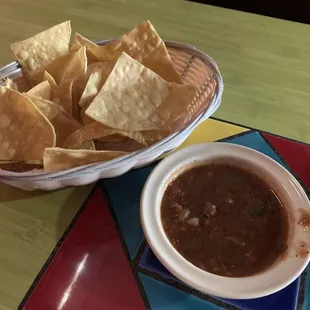 Salsa and chips