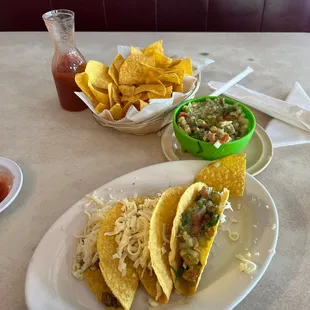 Taco plate with extra chunky guacamole