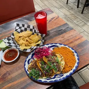 Quesobirria tacos