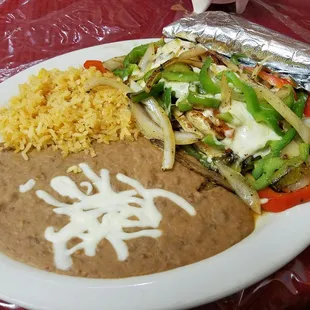 a plate of mexican food
