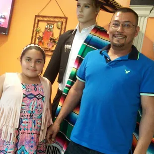 Los invitamos a compartir con la familia a probar los ricos tacos y además diciosos platillos mexicanos, ,,