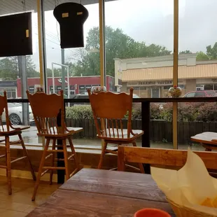 Front window seating