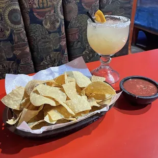 Margarita and complimentary chips and salsa