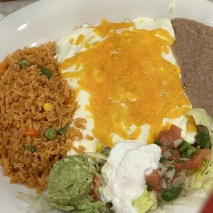 Sour cream and chicken enchiladas