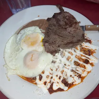 Chilaquiles Rojos (red)