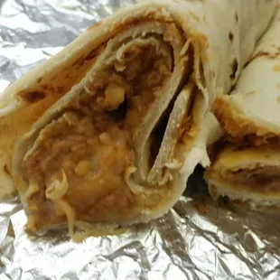Frijoles y queso (Beans and cheese)