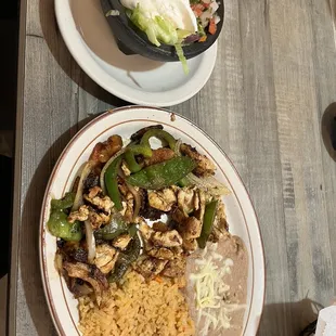 Lunch chicken fajitas