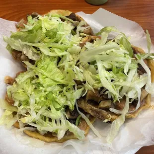 Sopes de lengua