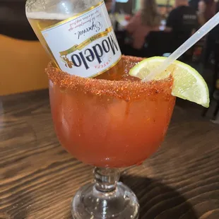 modelo michelada