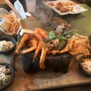 Molcajete 10/10 ! Def recommend :)