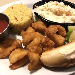 Lunch Special Shrimp Combo platter, includes a small shrimp cocktail &amp; tea for $12.