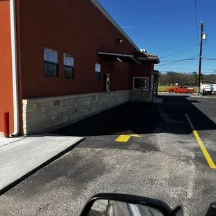 Drive thru
