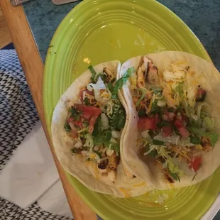 Two chicken tacos a la carte