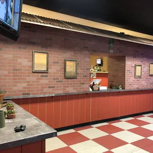 sushi and sashimi, interior