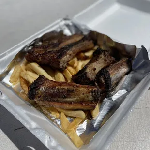 Half rack of ribs and fries