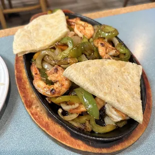 Shrimp fajitas