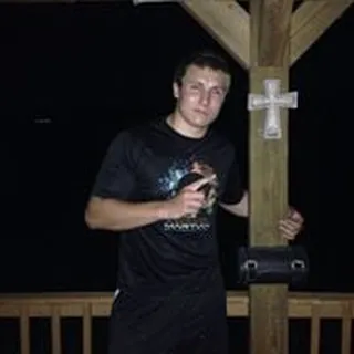 Dylan D.