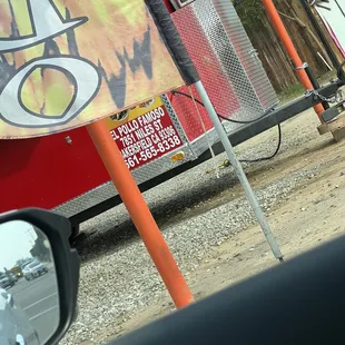This taco truck is on the corner of Niles &amp; Morning Dr.