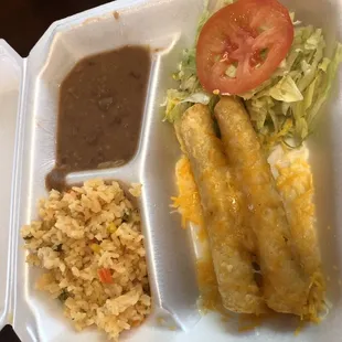 2 Piece Flautas de Pollo! Gah, reminds me of the ones I would get back in TX. So good!