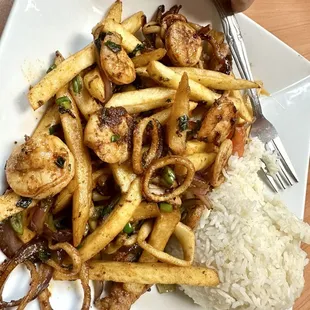 SALTADO DE MARISCOS ( seafood stir fry )