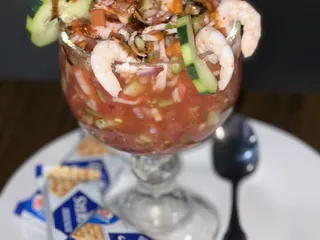 Mariscos Prendidos