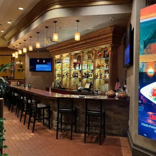 "hope you can find a seat at the bar!" (or a bartender, for that matter)