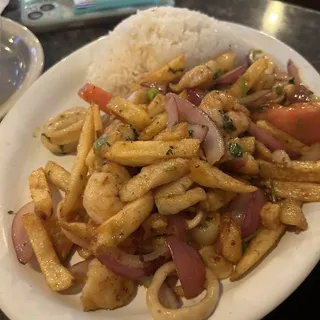 Lomo Saltado add Shrimp