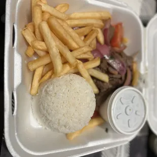1. Lomo Saltado