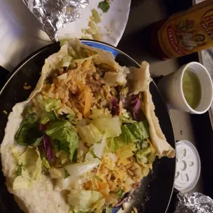 Ordered breakfest burrito  got  beans rice and lettuce  how is that breakfest