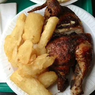 Half chicken with yucca