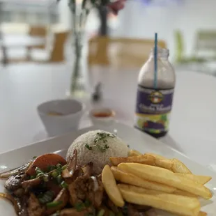 Lomo Saltado