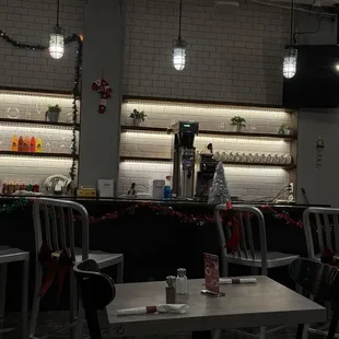 sushi and sashimi, interior