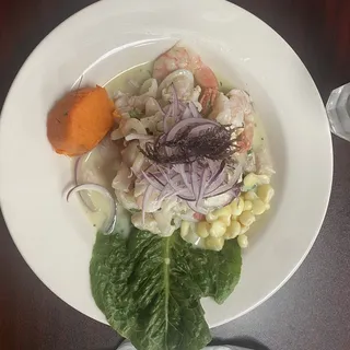 Ceviche Mixto